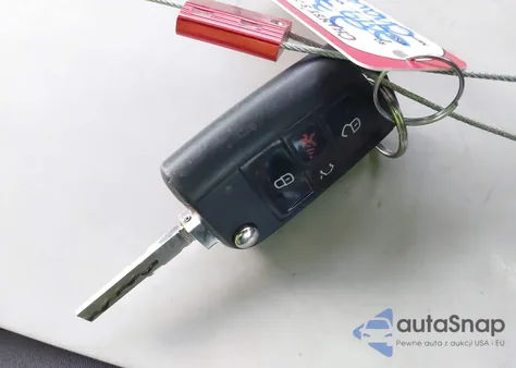 2019 Volkswagen Jetta 1.4T R-Line/1.4T S/1.4T Se from USA, damaged, VIN 3VWC57BU8KM199089